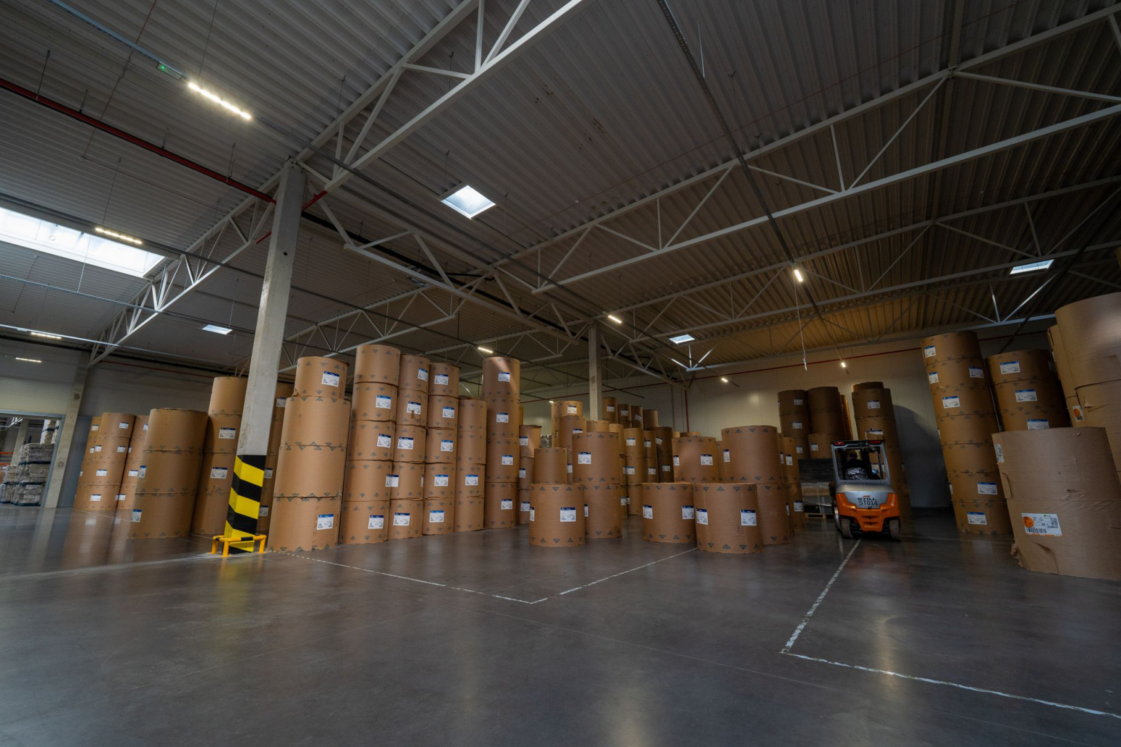 AUG Rent logistikos komplekso apšvietimas